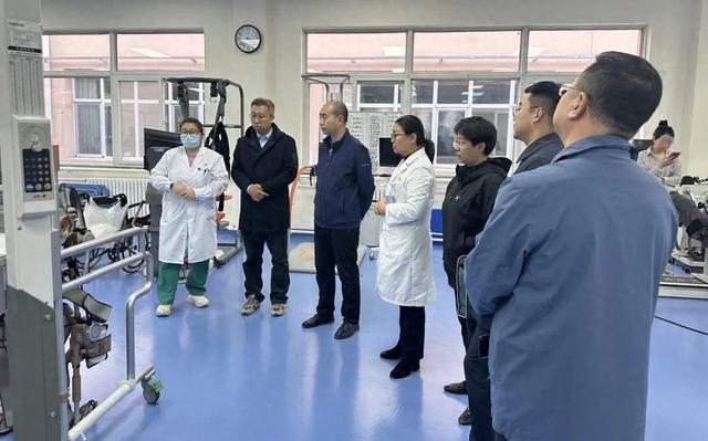 【汤医新闻】西宁市科学技术局来访小汤山医院 交流互鉴共谋康养科技合作之路