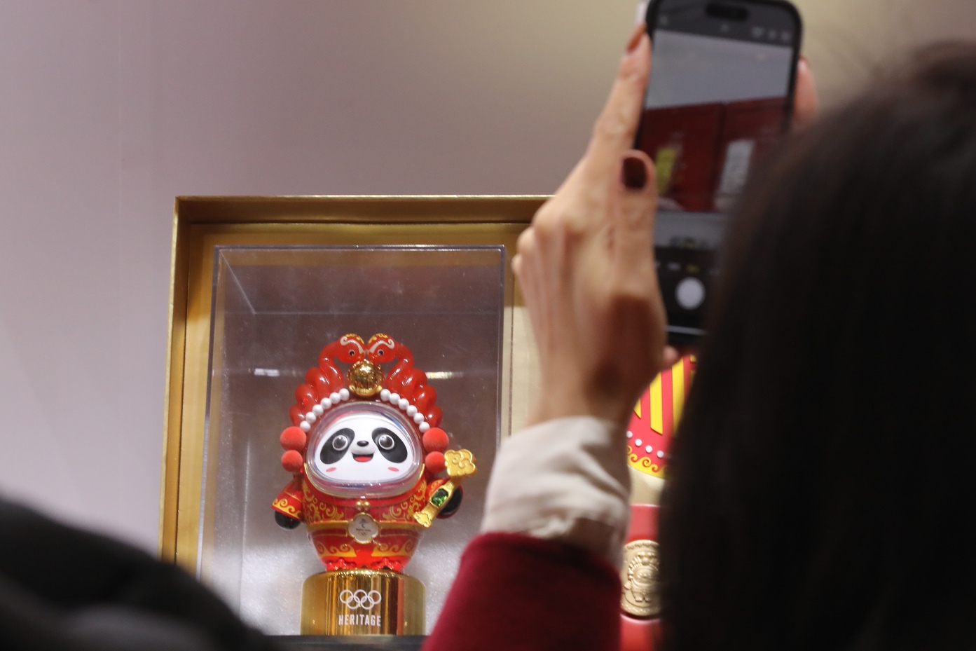 “蛇墩墩”发布8