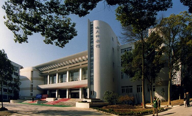 看！我们这20年