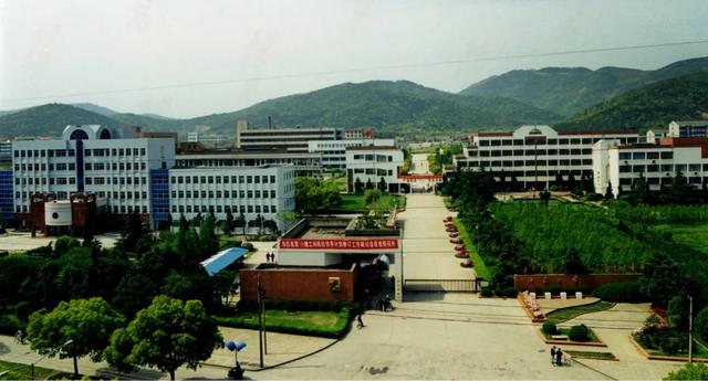 看！我们这20年