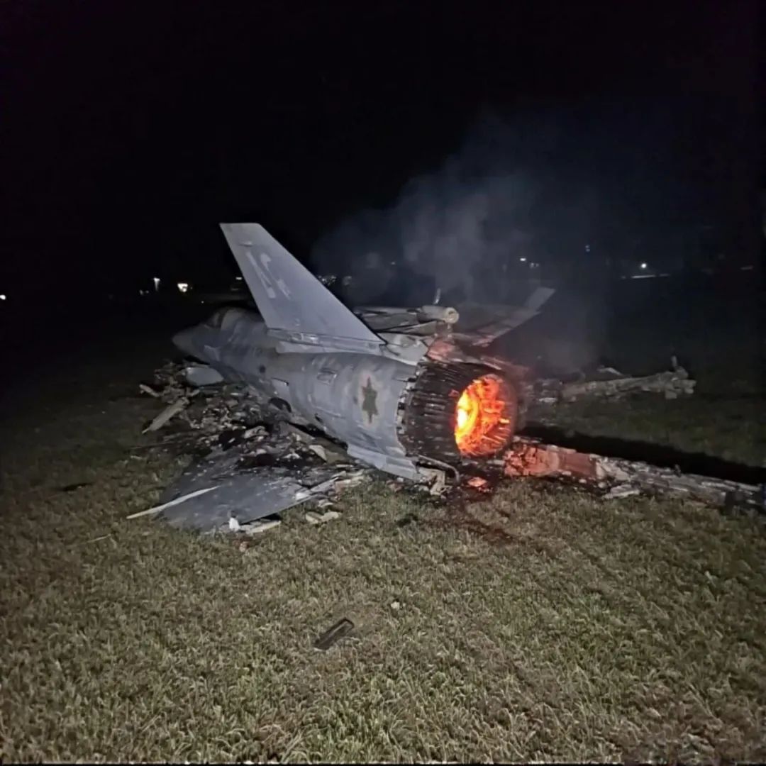 伊朗媒体公布被击落的以色列F-35战机残骸照片