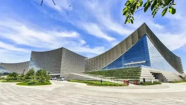 消夏大餐、潮玩休闲……副中心推出暑期宠客“十五条”！超多精彩等你来~