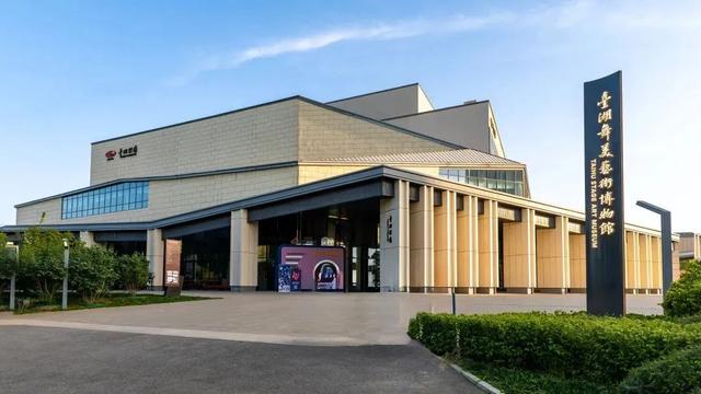 消夏大餐、潮玩休闲……副中心推出暑期宠客“十五条”！超多精彩等你来~