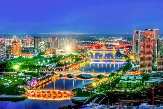 消夏大餐、潮玩休闲……副中心推出暑期宠客“十五条”！超多精彩等你来~