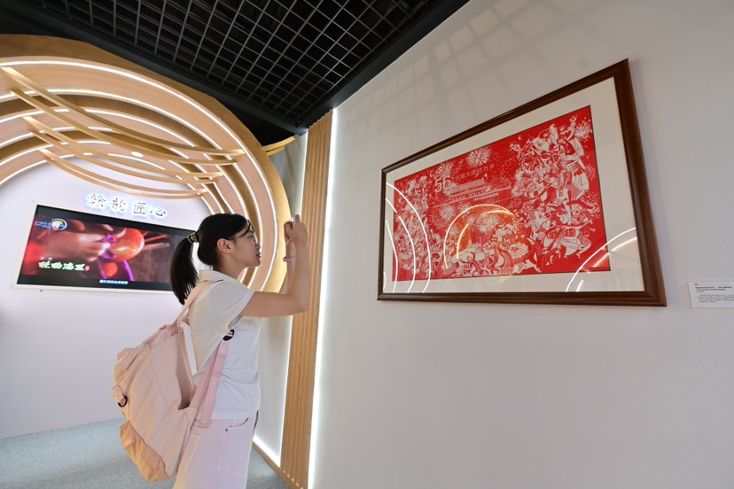 JY250721蒙藏学校换展3