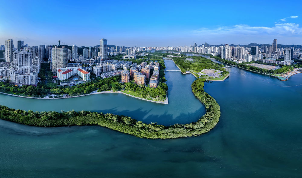 福建厦门筼筜湖和周边城市生态景观（无人机照片）。新华社记者 魏培全 摄