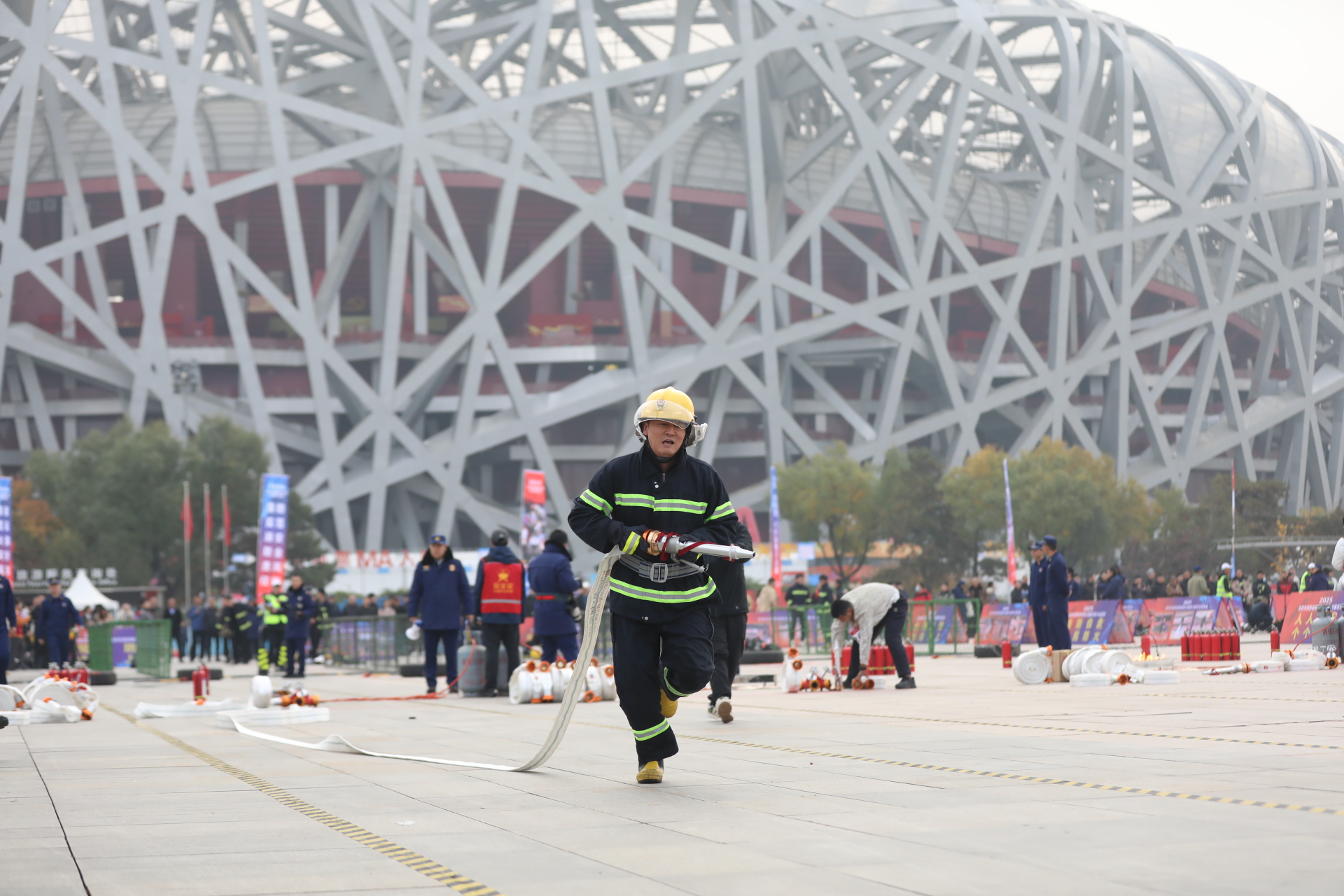 北京市全面启动2025年度消防宣传月活动4