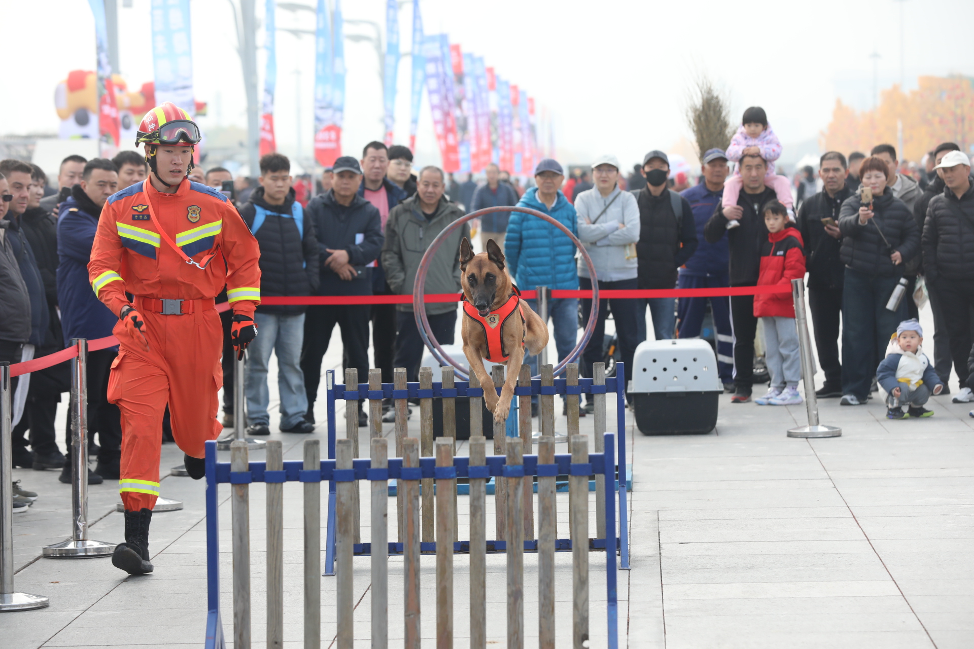 北京市全面启动2025年度消防宣传月活动1