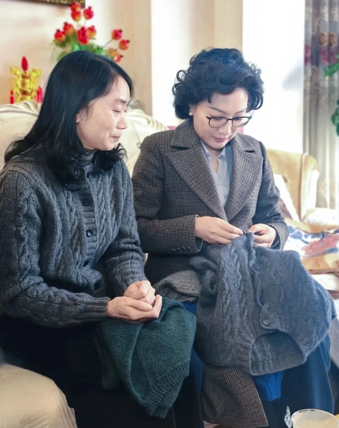 刘滨专程看望陈祥榕烈士的母亲