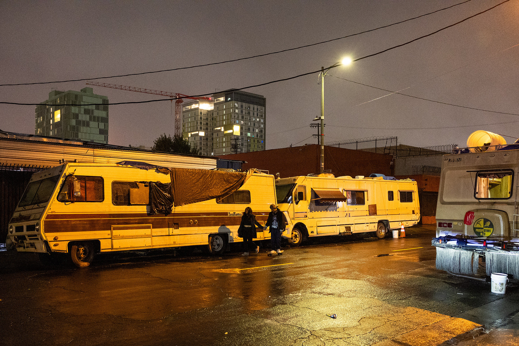 斩杀线”折射美国制度弊端下的脆弱民生