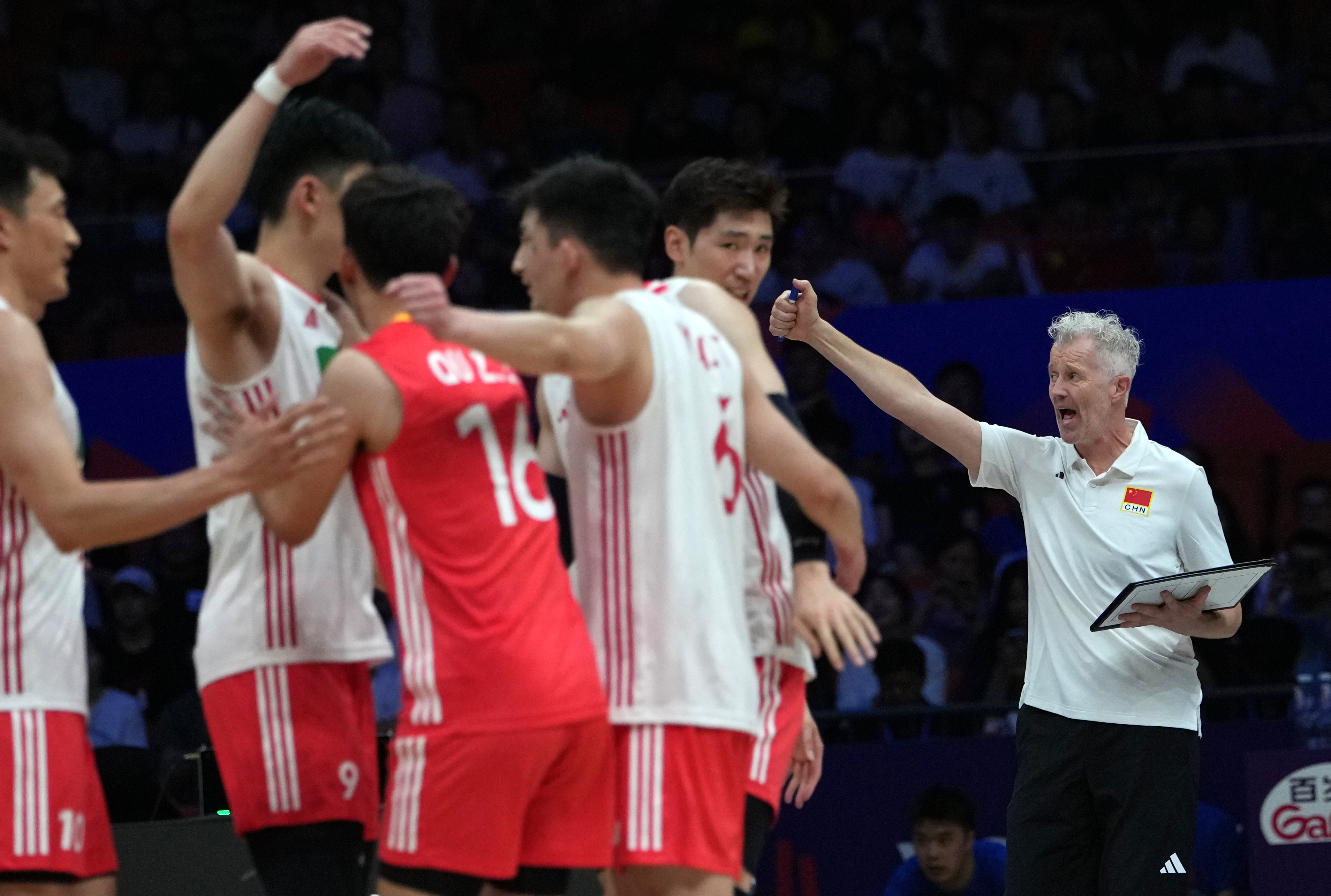 （体育）（11）排球——世界男排联赛（中国西安站）：中国队胜塞尔维亚队