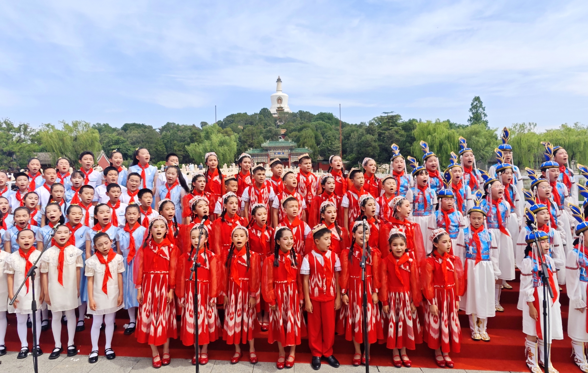 首都少年儿童庆六一 民族团结润童心21