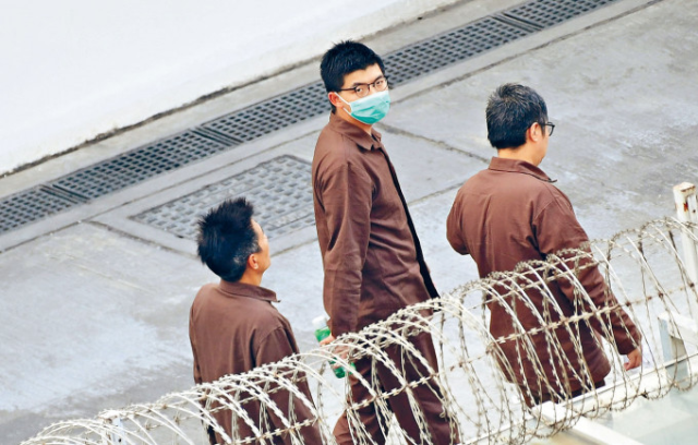 黄之锋此前因“串谋颠覆国家政权罪案”于2024年11月19日被判囚4年8个月。