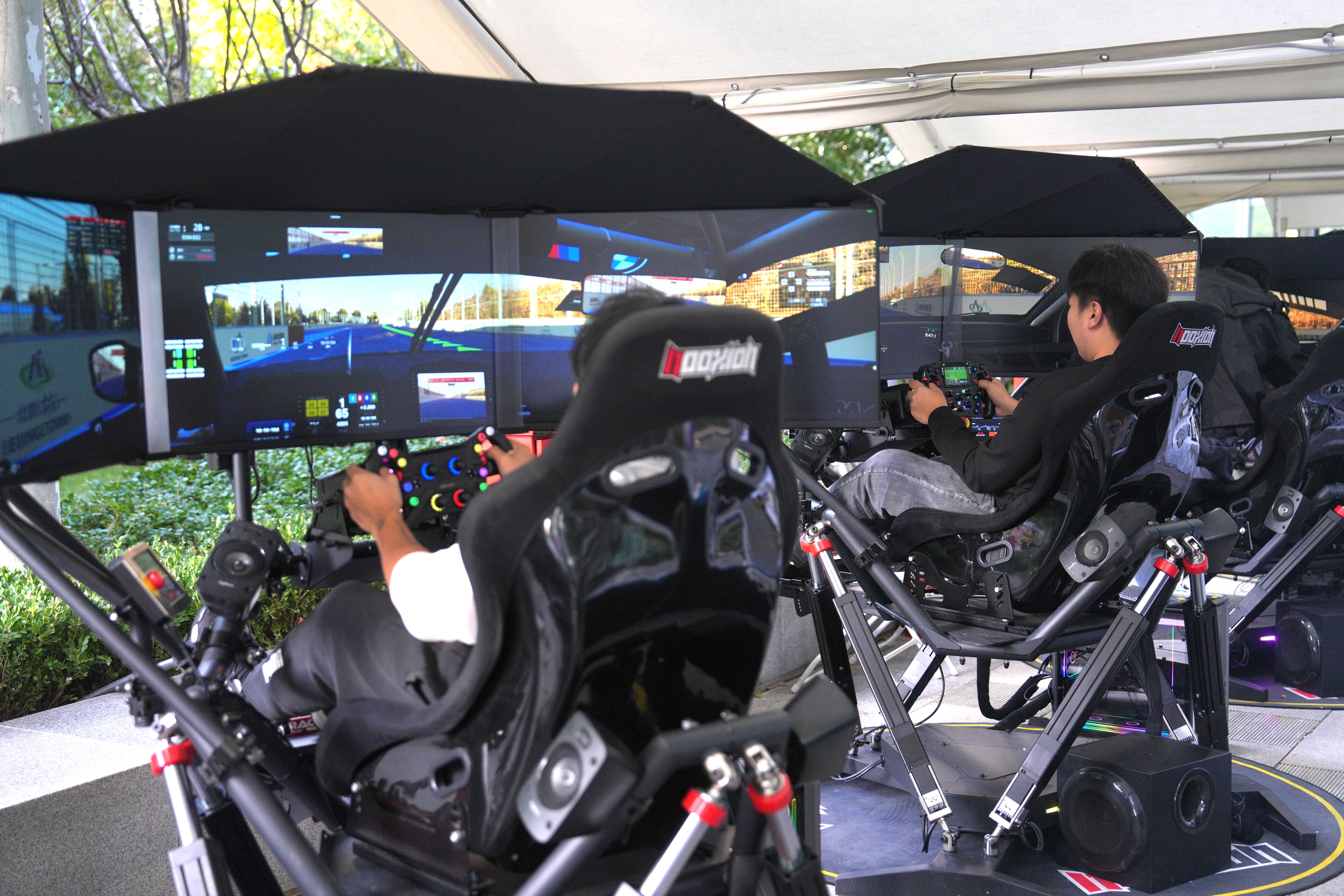 和冠欣261002-2026亦庄GT世界挑战赛开赛15