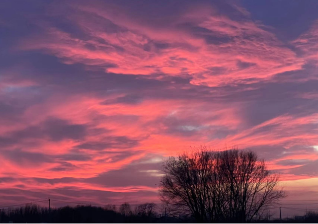12月第一天北京橘粉烈焰晚霞，你拍到了吗？下下下下下周就2025了！