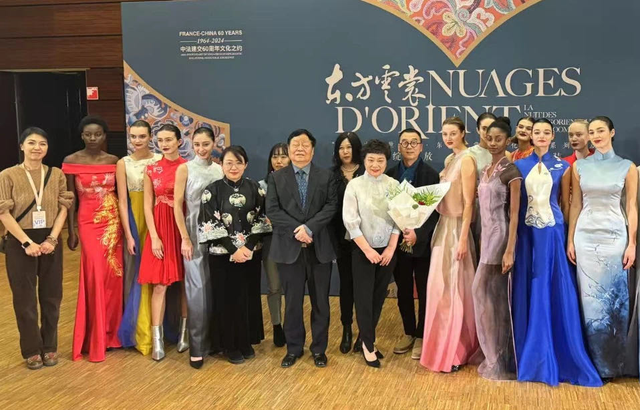 10套！闪耀巴黎！