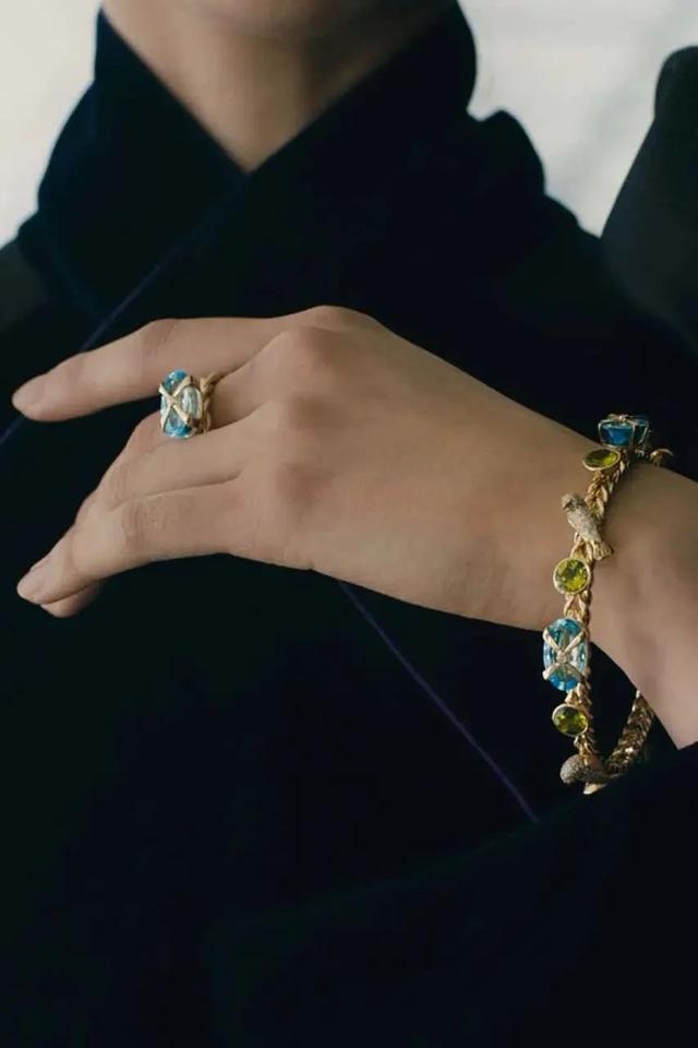 Irakli Paris X Zarapkhana｜AW2025北京时装周闭幕大秀PREVIEW