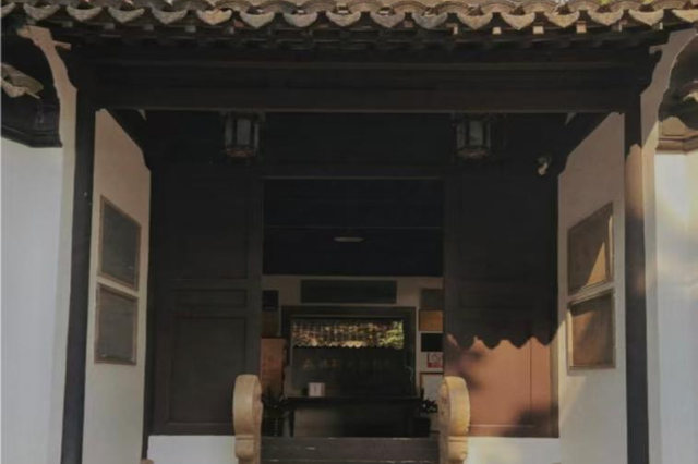 gogogo~出发咯！去逛馆！