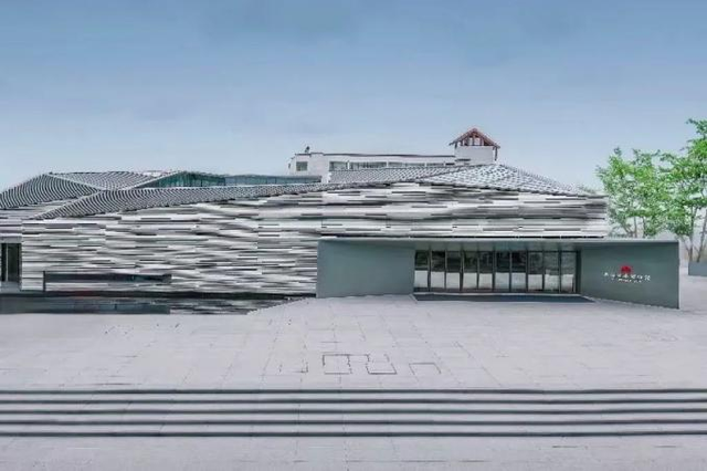 gogogo~出发咯！去逛馆！