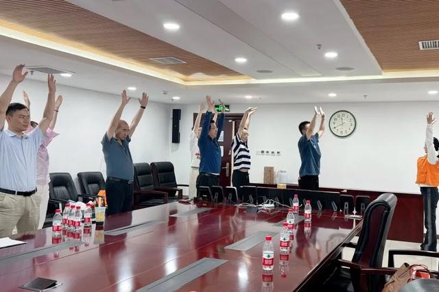 【汤医新闻】“代码遇见中医：未来科技与传统文化对话”活动在北京邮电大学成功举办